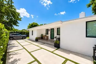 4630 SW 3rd St, Miami, FL 33134 - Photo 3