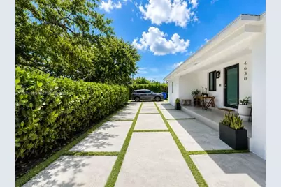 4630 SW 3rd St, Miami, FL 33134 - Photo 5