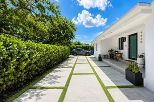 4630 SW 3rd St, Miami, FL 33134 - Photo 5
