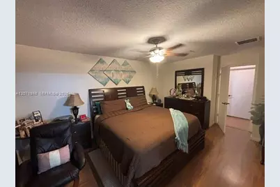 7469 Tam Oshanter Blvd, North Lauderdale, FL 33068 - Photo 35