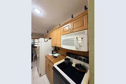733 E 26th St, Hialeah, FL 33013 - Photo 13