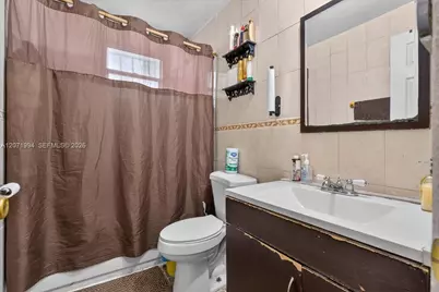 1925 NW 85th St, Miami, FL 33147 - Photo 17