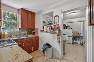 1925 NW 85th St, Miami, FL 33147 - Photo 11