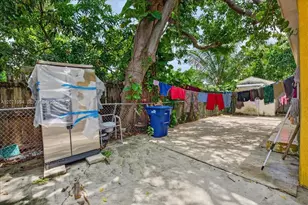 1925 NW 85th St, Miami, FL 33147 - Photo 19