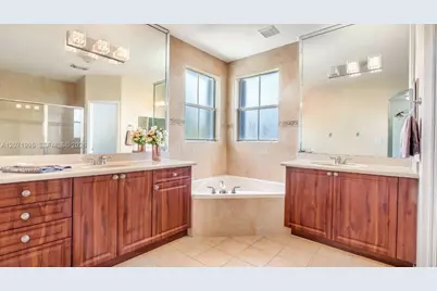 1421 SW 153rd Path, Miami, FL 33194 - Photo 15