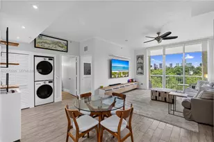 1350 NW 8th Ct, Miami, FL 33136 - Photo 11
