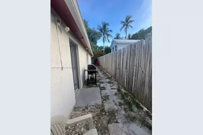 127 Adobe Casa Court Dr #127, Key Largo, FL 33070 - Photo 9