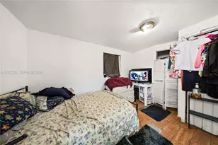 2151 NW 42nd St, Miami, FL 33142 - Photo 13