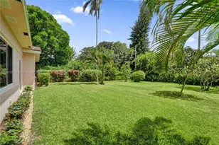 1524 NE 37th St, Oakland Park, FL 33334 - Photo 29
