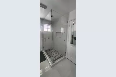 11424 NW 94th Pl #7, Hialeah Gardens, FL 33018 - Photo 29