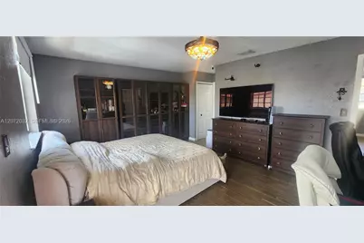 11424 NW 94th Pl #7, Hialeah Gardens, FL 33018 - Photo 25