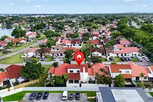 6637 NW 181st Ln, Hialeah, FL 33015 - Photo 41