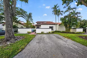 6637 NW 181st Ln, Hialeah, FL 33015 - Photo 1