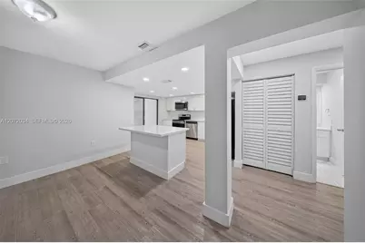 6637 NW 181st Ln, Hialeah, FL 33015 - Photo 37