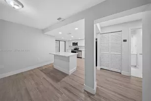 6637 NW 181st Ln, Hialeah, FL 33015 - Photo 37