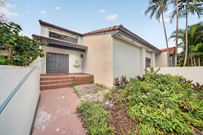 6637 NW 181st Ln, Hialeah, FL 33015 - Photo 5