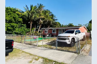 3100 NW 86th St #Back, Miami, FL 33147 - Photo 9
