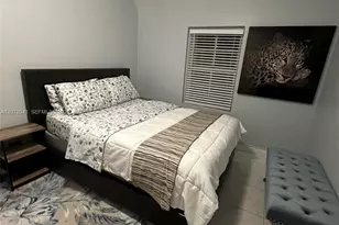 382 NW 82nd St, Miami, FL 33150 - Photo 5