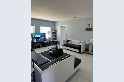382 NW 82nd St #382, Miami, FL 33150 - Photo 3