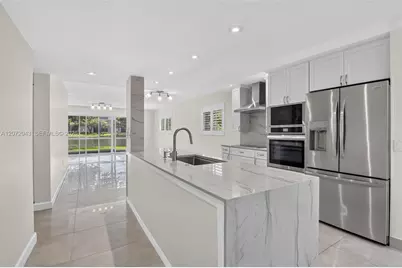 13800 SW 14th St #114C, Pembroke Pines, FL 33027 - Photo 1