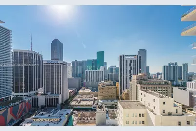 133 NE 2nd Ave #2808, Miami, FL 33132 - Photo 9