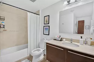 1900 N Bayshore Dr, Miami, FL 33132 - Photo 21