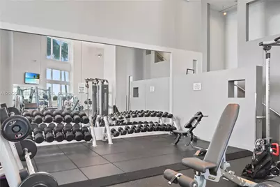 1900 N Bayshore Dr #2019, Miami, FL 33132 - Photo 33