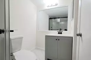 8620 N Sherman Cir, Miramar, FL 33025 - Photo 15