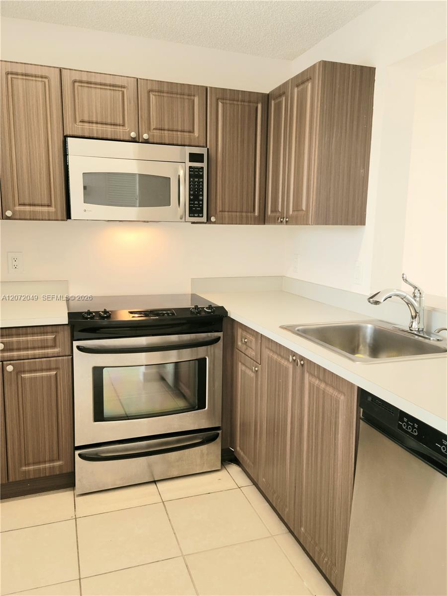 8620 N Sherman Cir #306 - 8620 N Sherman Cir #306, Miramar, FL 33025 Luxury Property | Jose Angel Pina