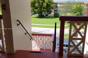 4730 NW 10th Ct, Plantation, FL 33313 - Photo 7
