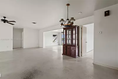 216 SW Cabana Point Cir, Stuart, FL 34994 - Photo 11