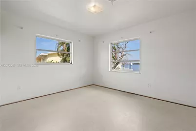 216 SW Cabana Point Cir, Stuart, FL 34994 - Photo 17