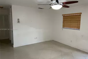344 SW 1st St, Pompano Beach, FL 33060 - Photo 13
