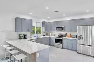 10245 SW 212th St, Cutler Bay, FL 33189 - Photo 13