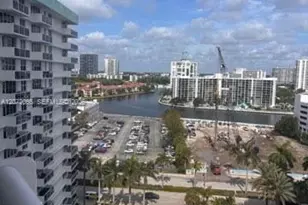 3725 S Ocean Dr, Hollywood, FL 33019 - Photo 1