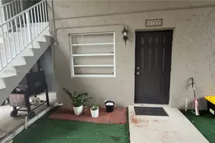 11225 Royal Palm Blvd, Coral Springs, FL 33065 - Photo 1