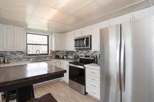 2333 Brickell Ave, Miami, FL 33129 - Photo 13