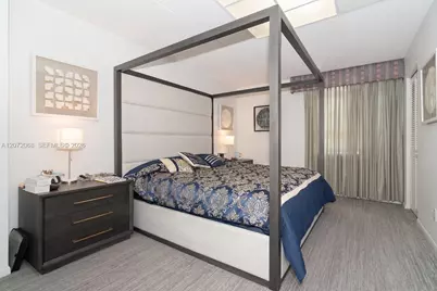 2333 Brickell Ave #2212, Miami, FL 33129 - Photo 17