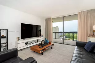 2333 Brickell Ave, Miami, FL 33129 - Photo 11