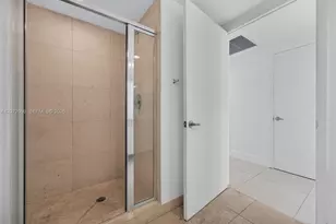 465 Brickell Ave, Miami, FL 33131 - Photo 19