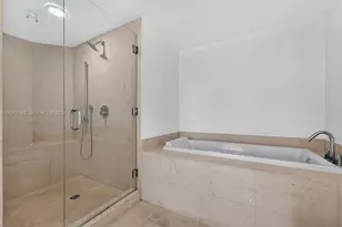 465 Brickell Ave, Miami, FL 33131 - Photo 13