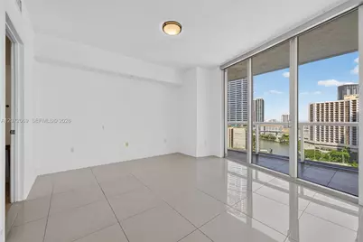 465 Brickell Ave #1602, Miami, FL 33131 - Photo 9