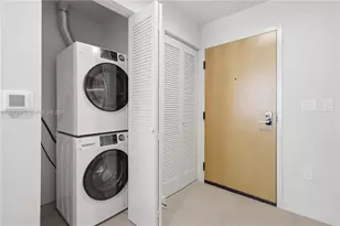 [Address not provided], Miami, FL 33132 - Photo 17