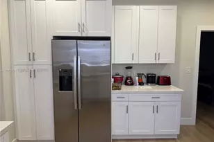 3648 SW 25th Ter, Miami, FL 33133 - Photo 5