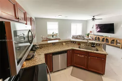 23487 SW 113th Ave, Homestead, FL 33032 - Photo 5