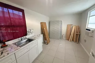 512 Independence Rd, West Palm Beach, FL 33405 - Photo 11