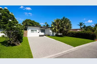 8819 Dickens Ave, Surfside, FL 33154 - Photo 9
