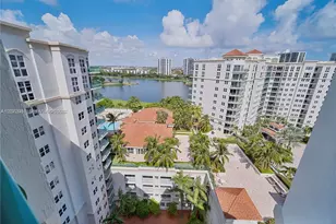 19900 E Country Club Dr, Aventura, FL 33180 - Photo 7