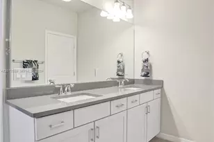 2138 S Appleton Cir S, Oakland Park, FL 33309 - Photo 33