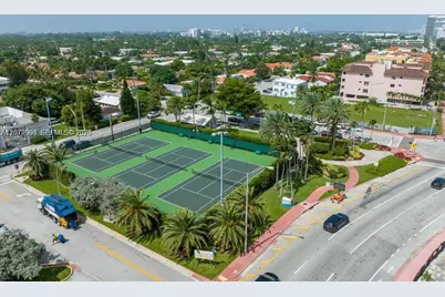 9341 Collins Ave #1203, Surfside, FL 33154 - Photo 31